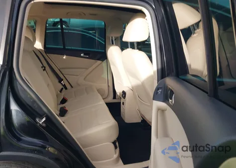 2013 Volkswagen Tiguan из США, поврежденный, VIN WVAGV7AX8DW503400